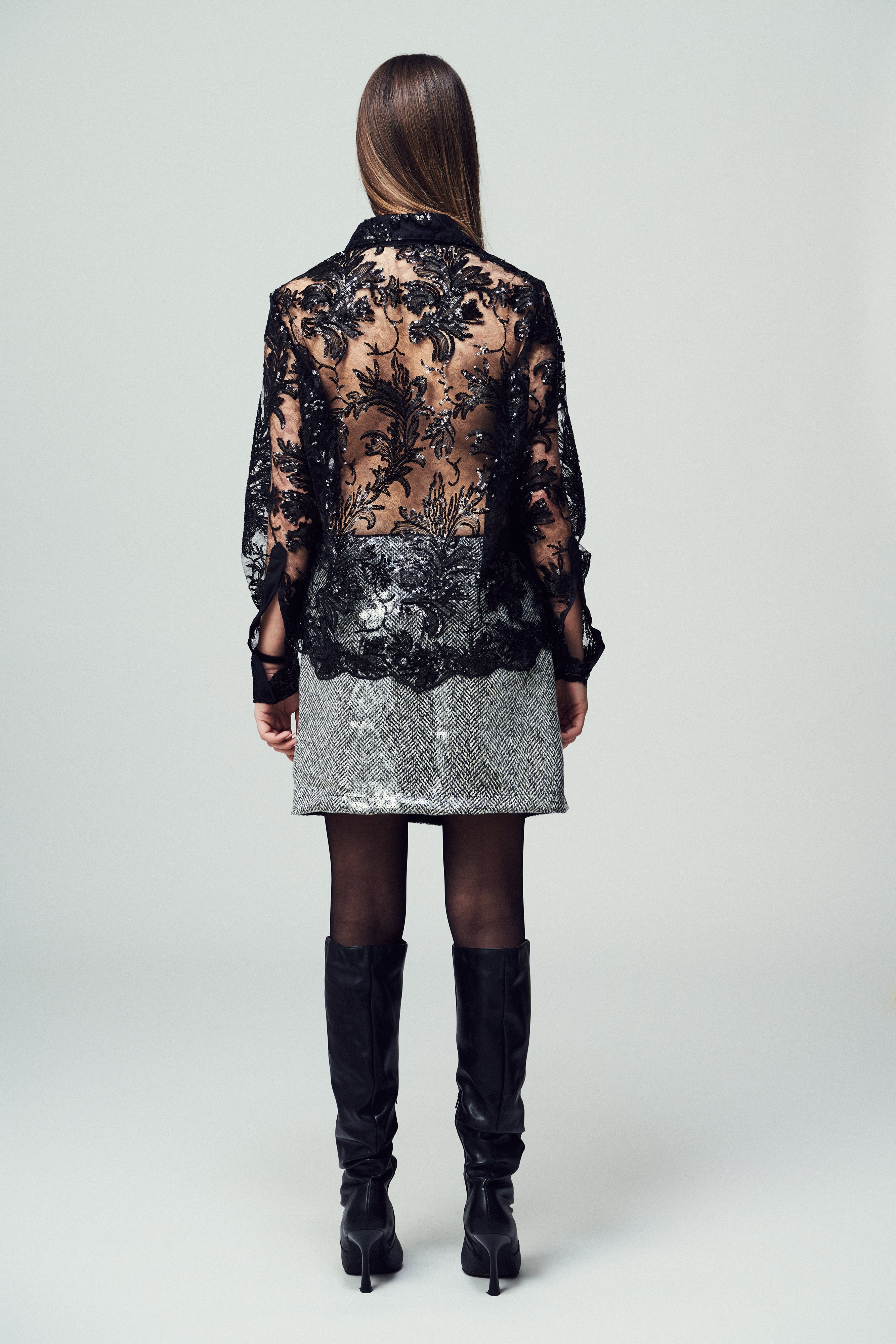 Camicia Dany in paillettes e pizzo nero
