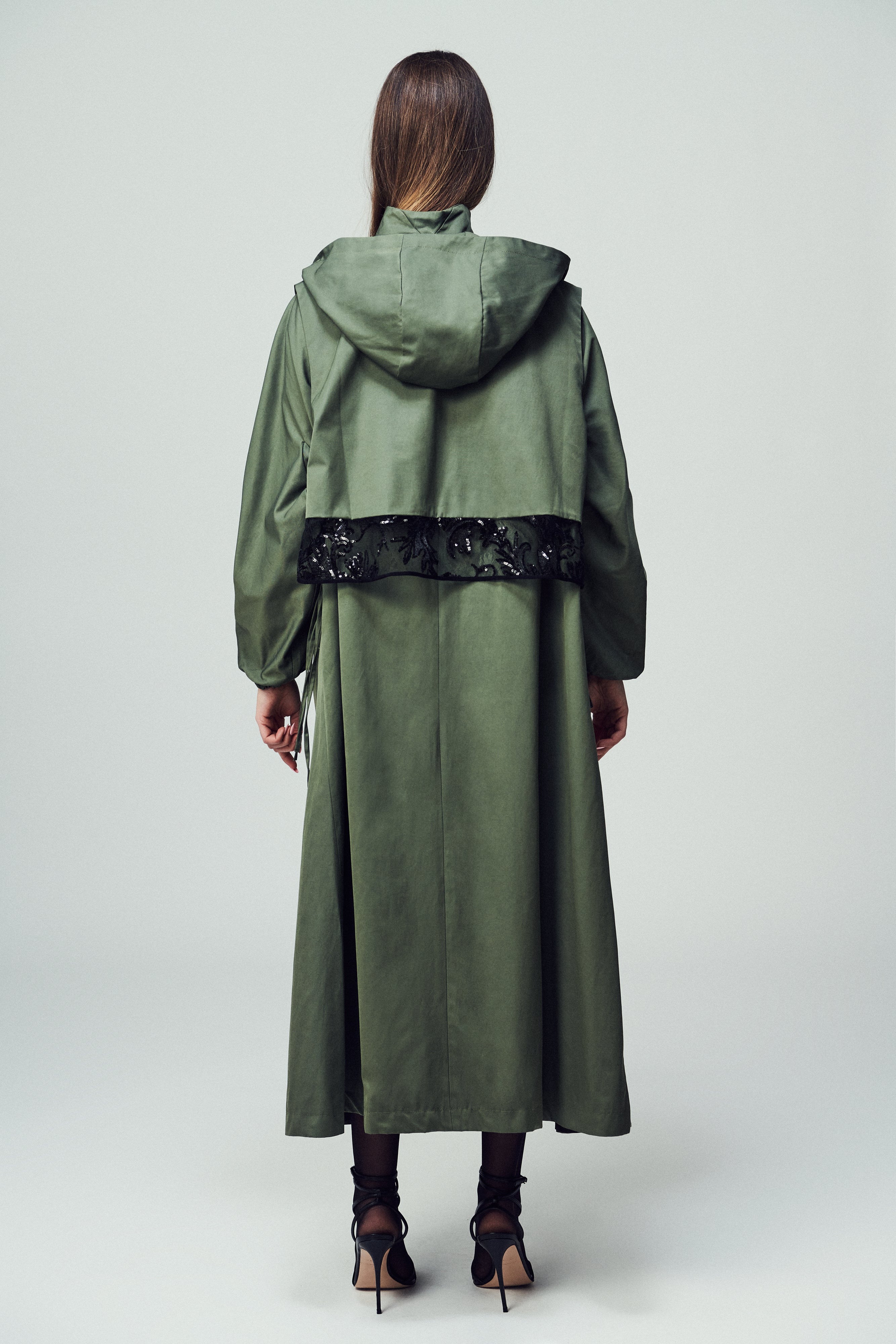 Trench lungo Incisa garbardine verde