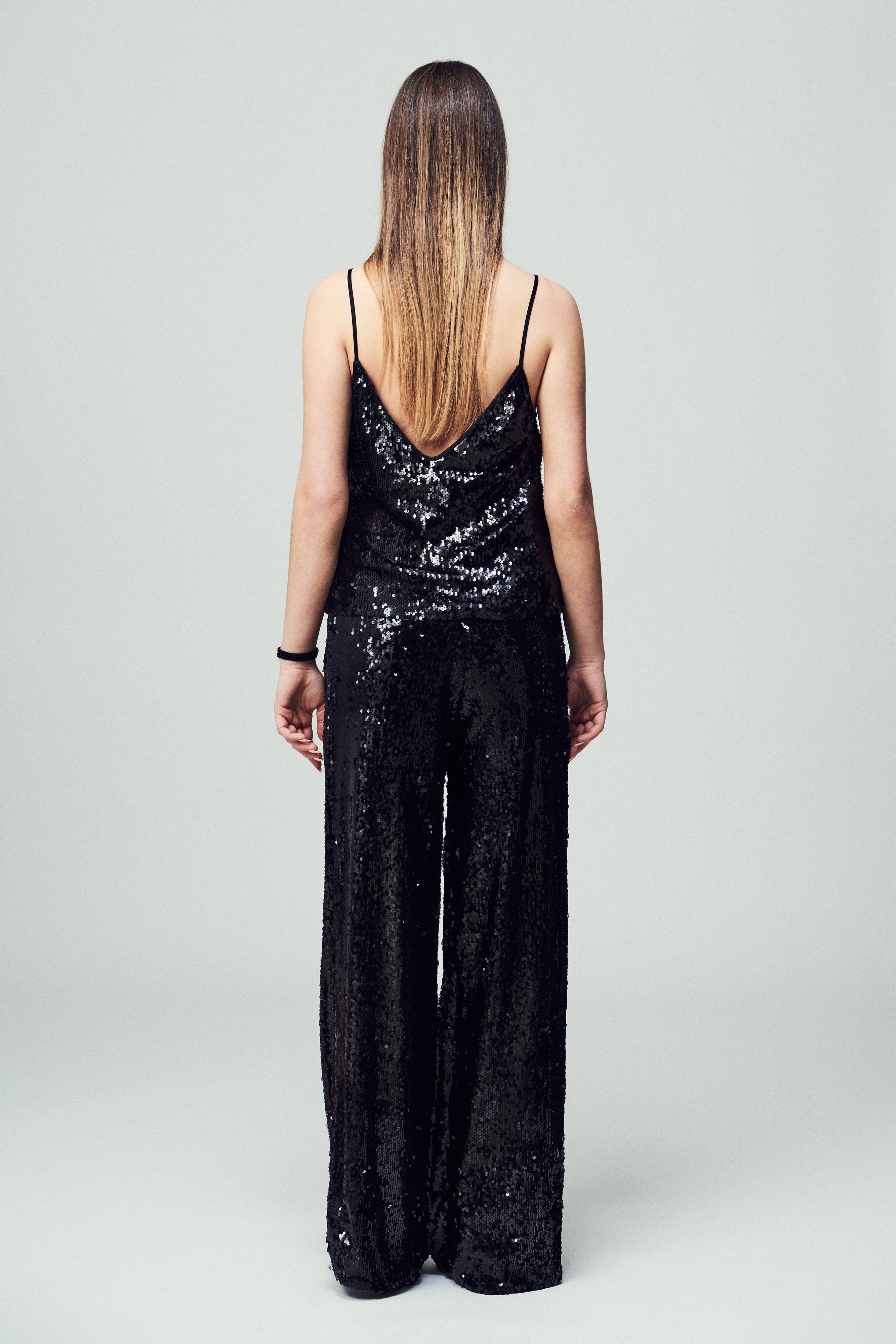 Top Alba in paillettes nero