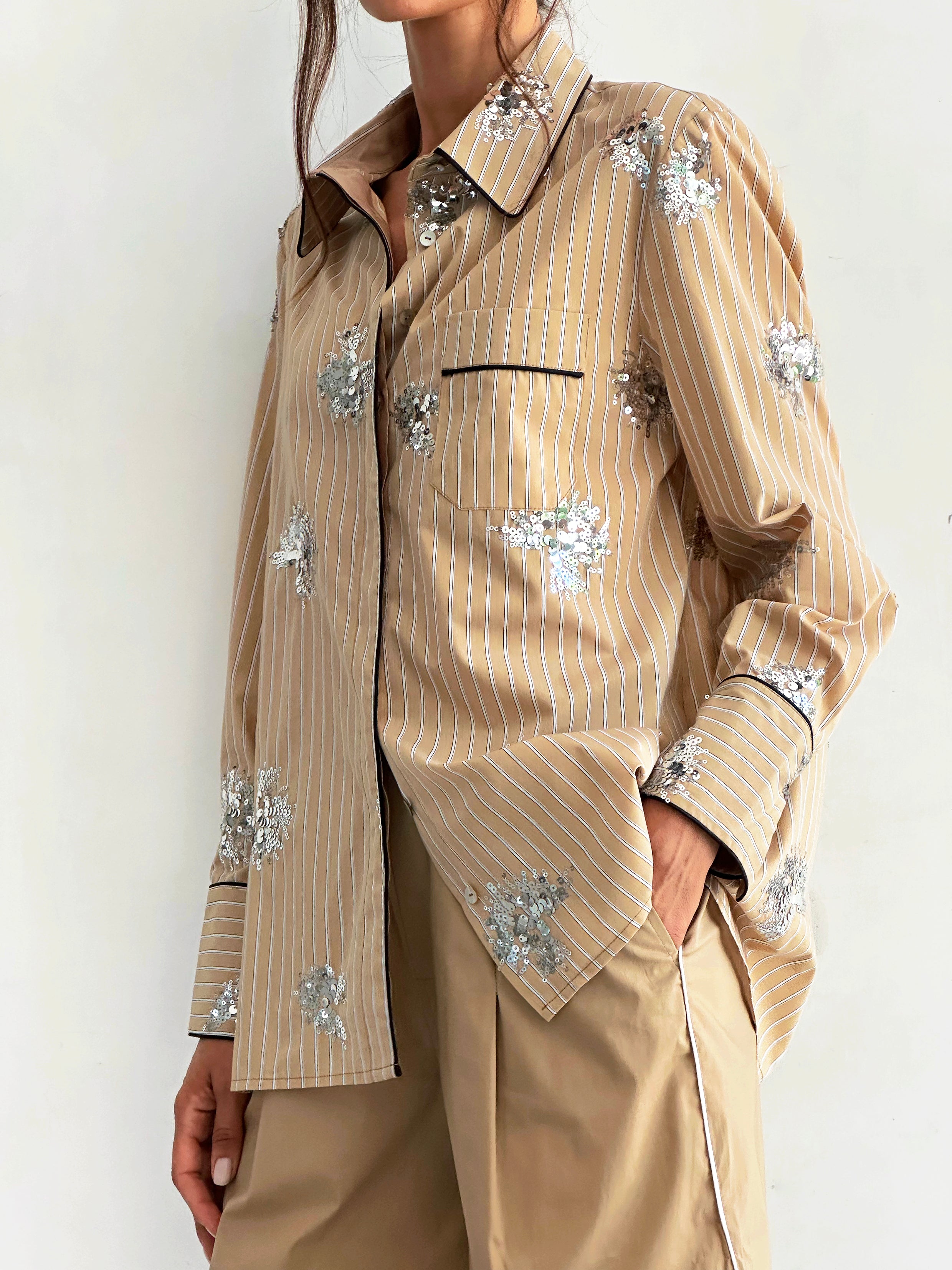 Aria Camicia Pigiama Beige A Righe E Paillettes
