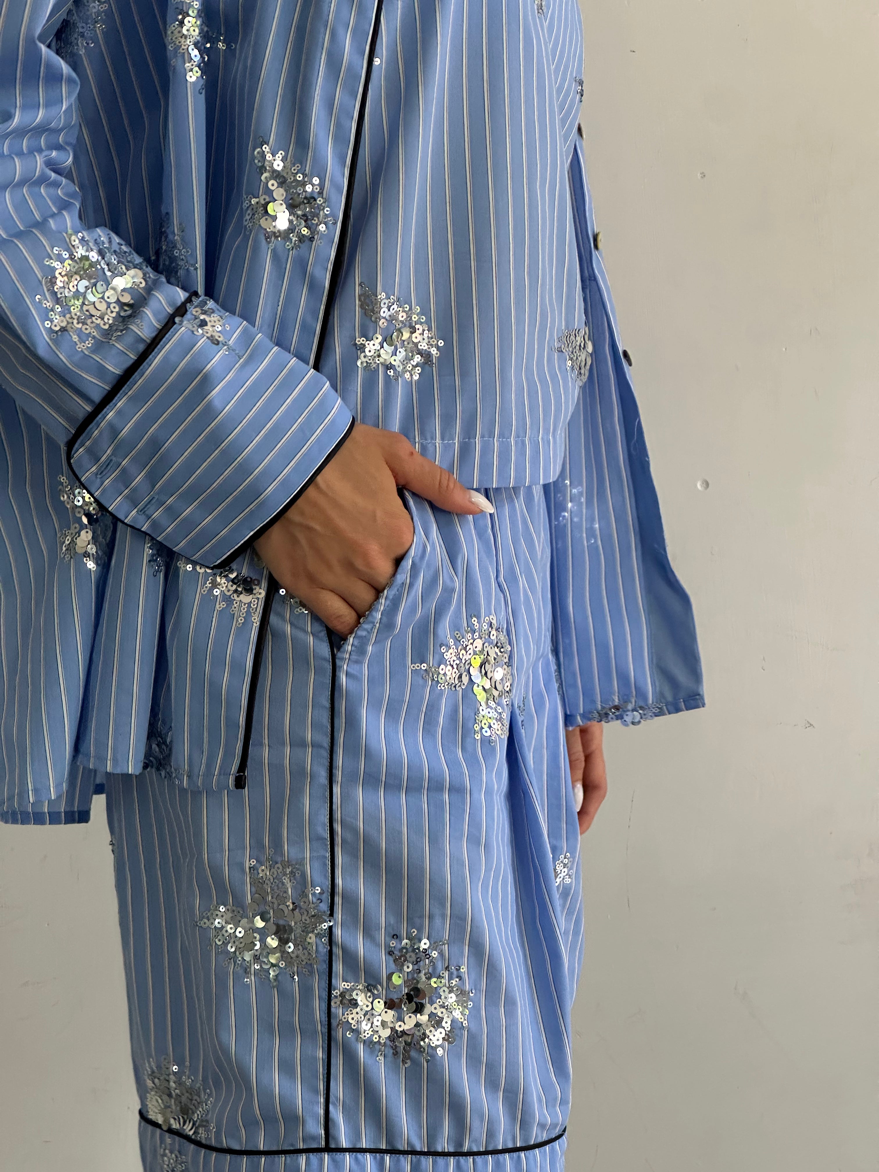 Aria Camicia Pigiama Azzurro Cielo A Righe E Paillettes