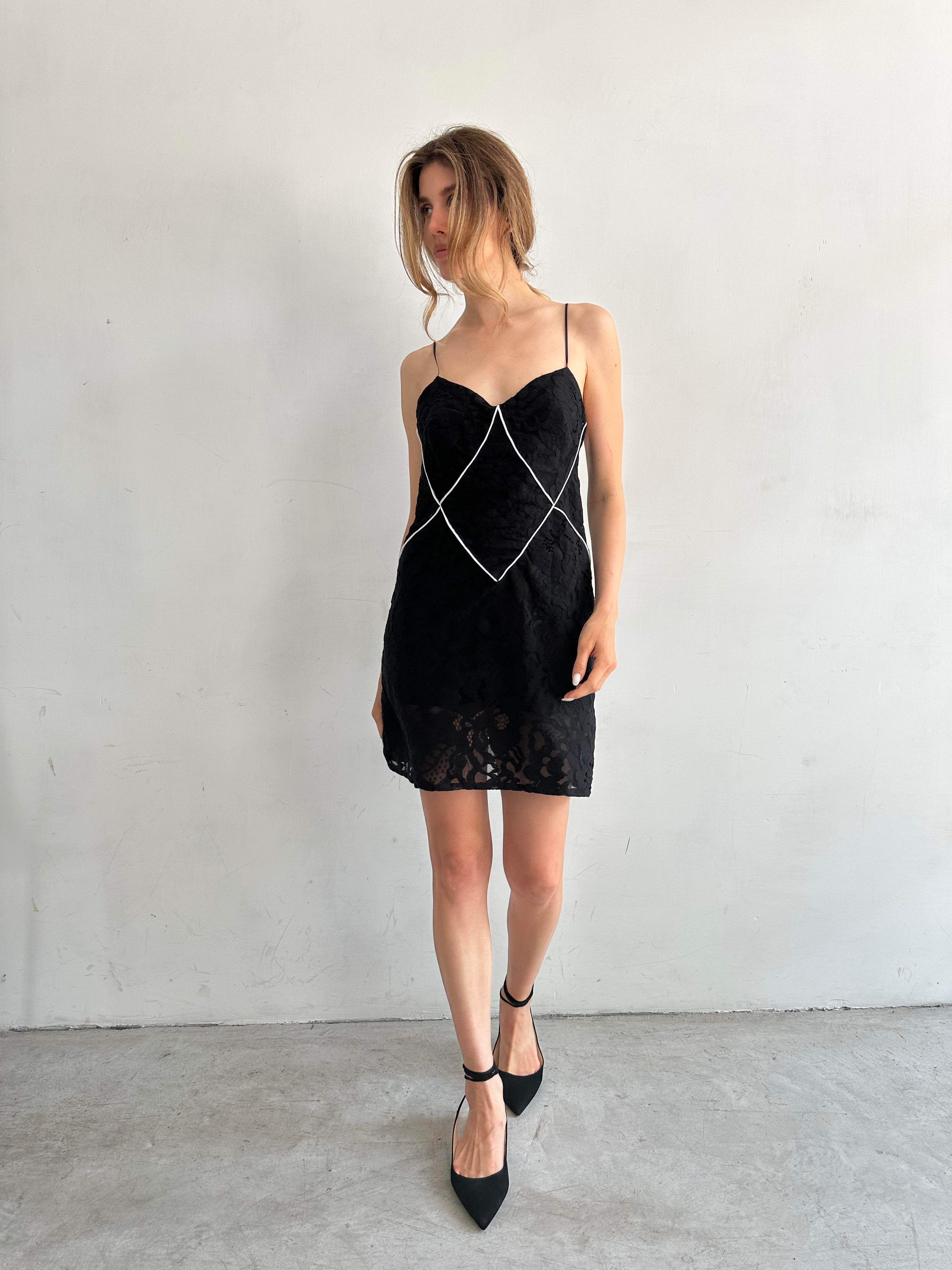 Fiaba Abito Nero In Pizzo