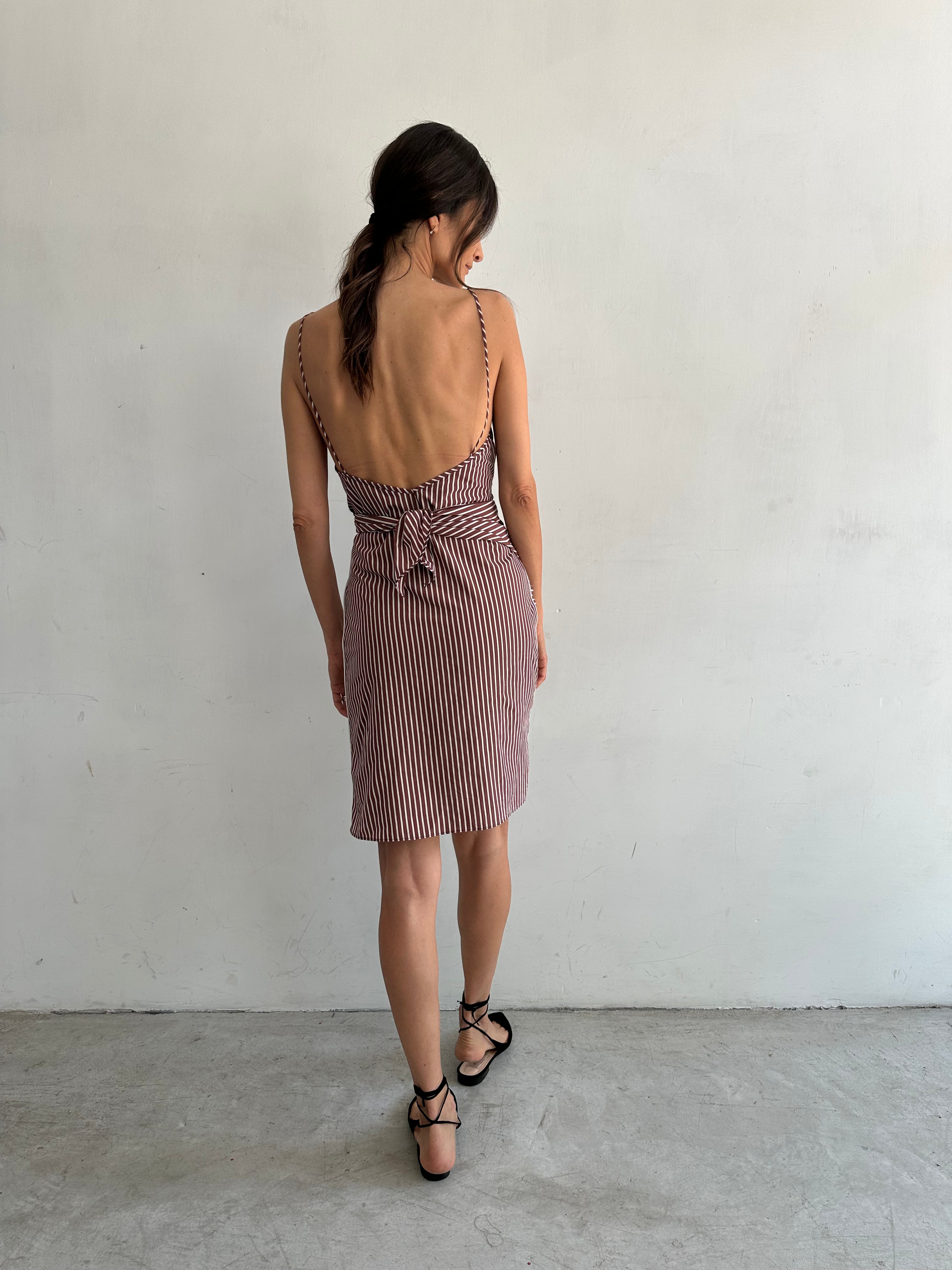 Ambra Abito Marrone A Righe