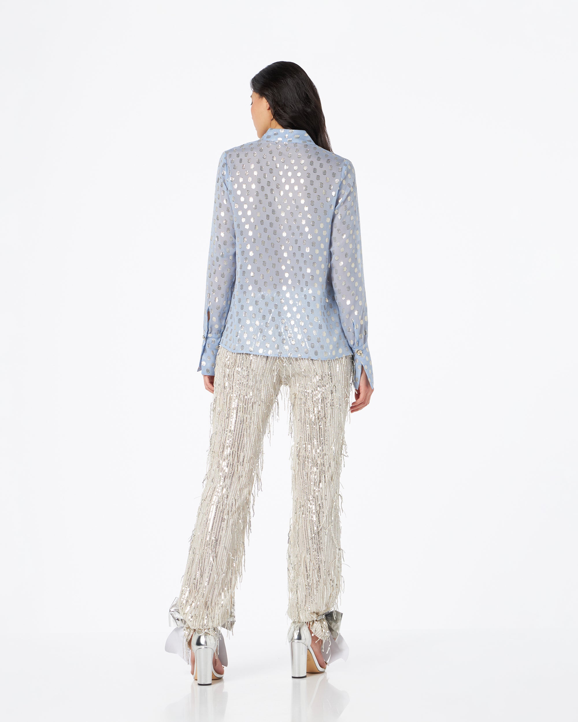 Loredana camicia in seta azzurra con pois oro