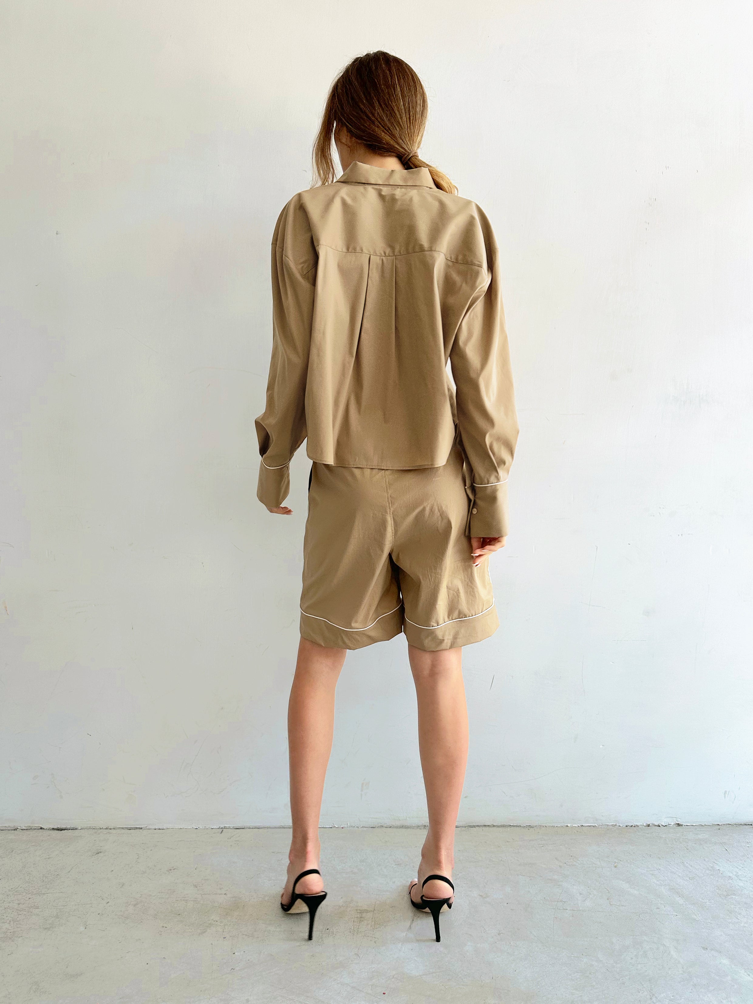 Mezzodì Shorts Sabbia In Cotone