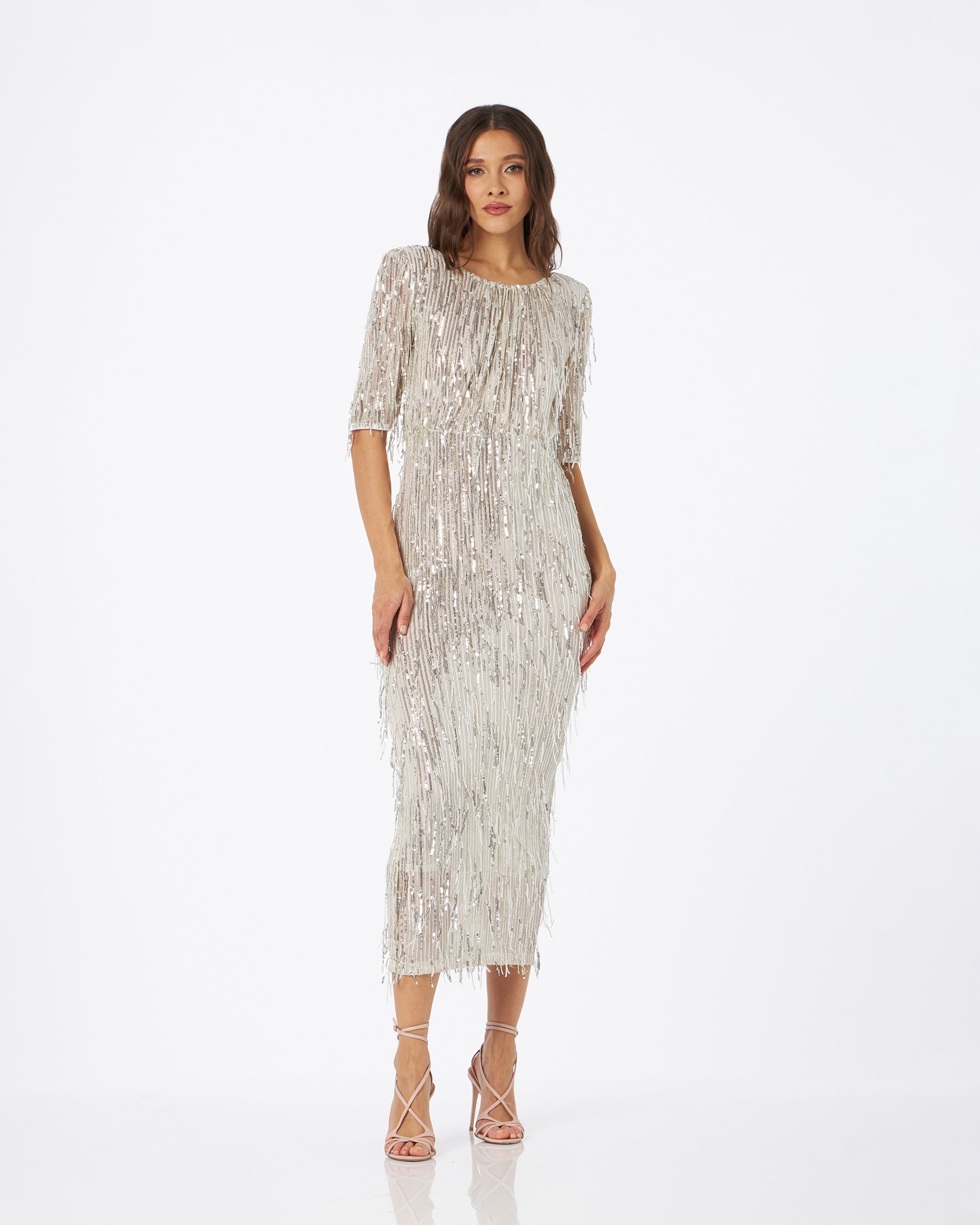 Mari abito con paillettes e frange argento