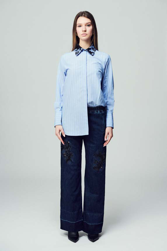 Jeans Pesaro blu scuro con fiore ricamato