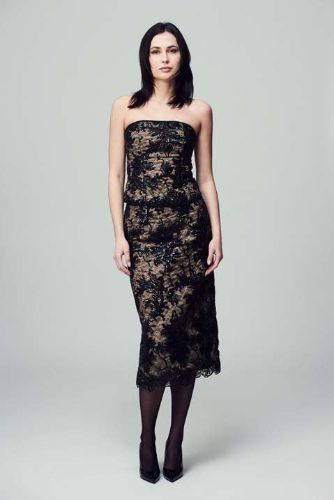 Top Elodie in paillettes e pizzo nero con base beige